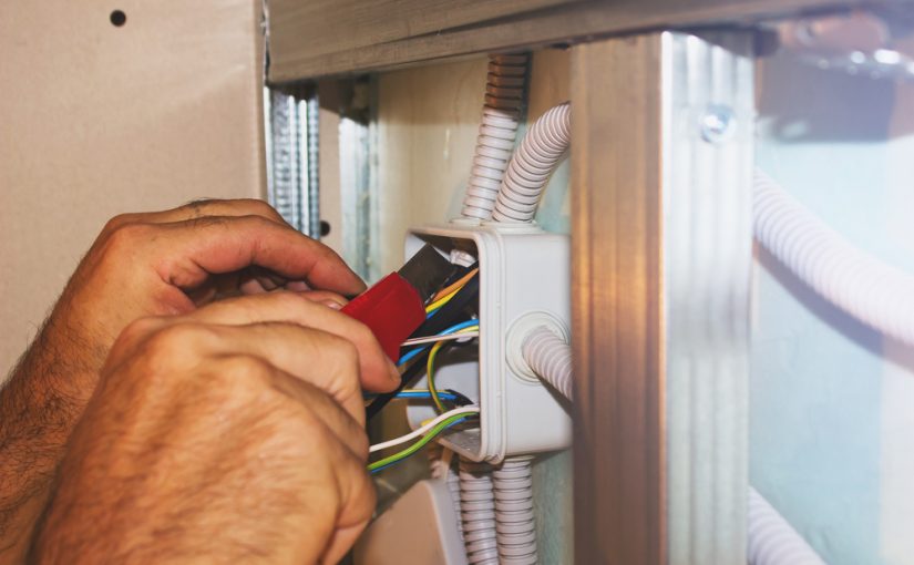 Elektryka w Domu: Innowacyjne Rozwiązania Zapewniające Bezpieczeństwo, Efektywność Energetyczną i Convenience w Codziennym Życiu Mieszkańców Współczesnych Nieruchomości.